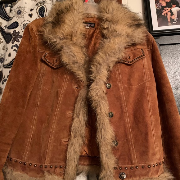 Jacket - Picture 2 of 3